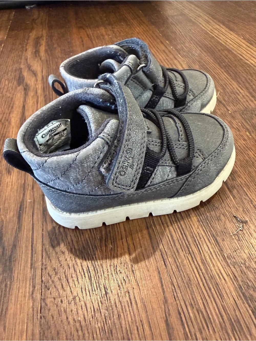 OshKosh B'gosh Gray Kids Velcro Sneakers